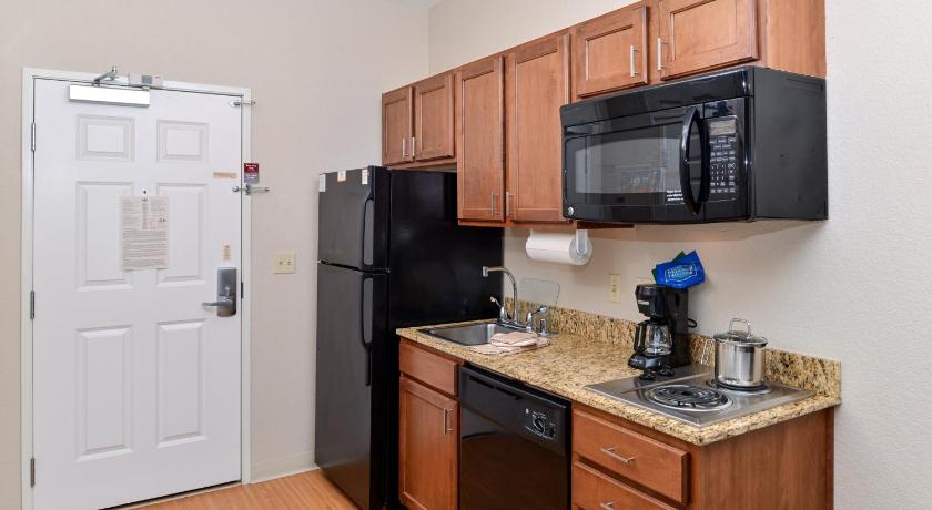 Candlewood Suites Turlock