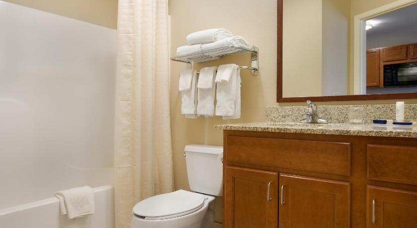 Candlewood Suites Wichita Falls at Maurine Street