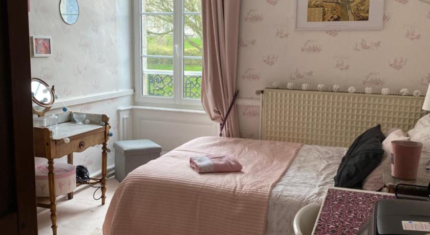 Le Trianon — Hotel in Rennes
