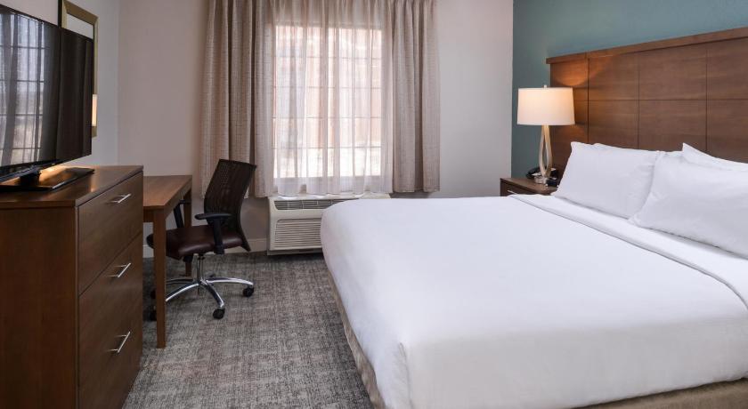 Staybridge Suites Indianapolis Downtown-Convention Center