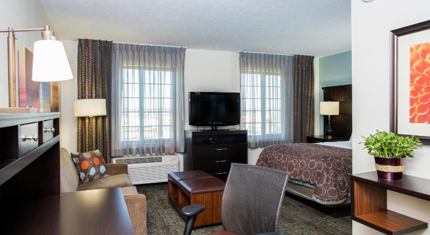 Staybridge Suites Lincoln North East