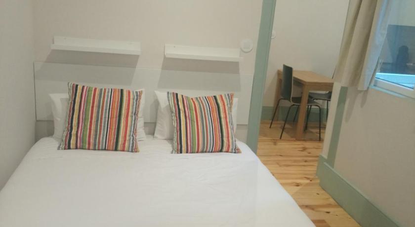 Image of One-Bedroom Apartment 0