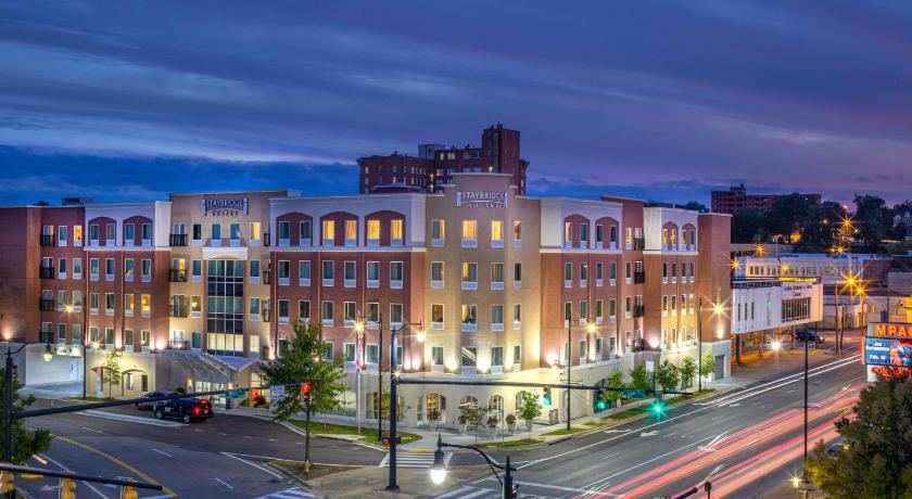 Staybridge Suites By Holiday Inn Montgomery - Downtown photo