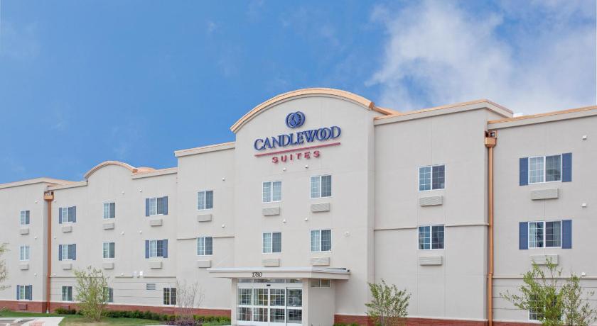 Candlewood Suites Elgin – Northwest Chicago