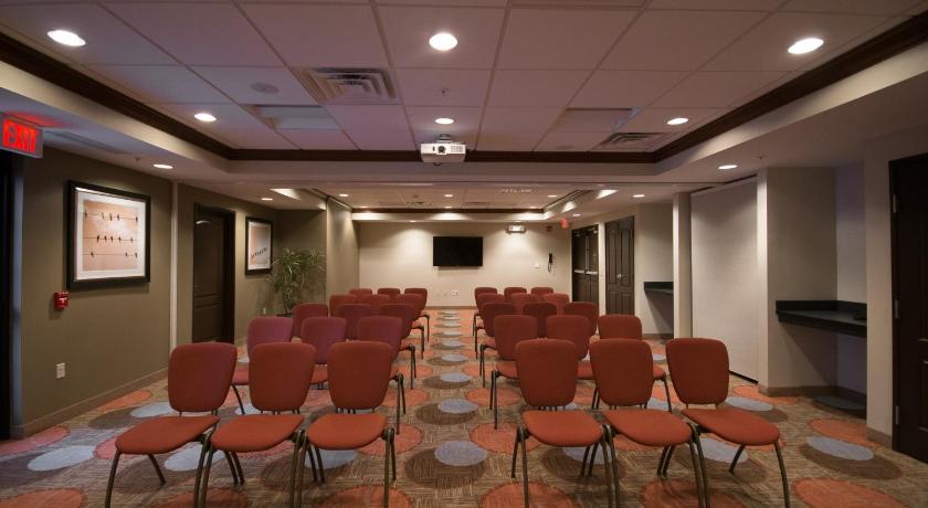 Staybridge Suites Montgomeryville