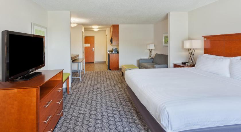 Holiday Inn Express Phenix City-Columbus