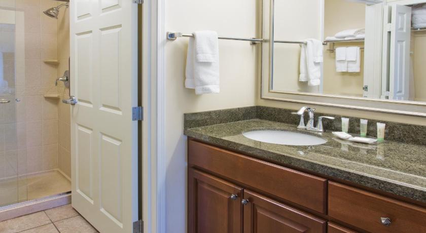 Staybridge Suites Everett - Paine Field