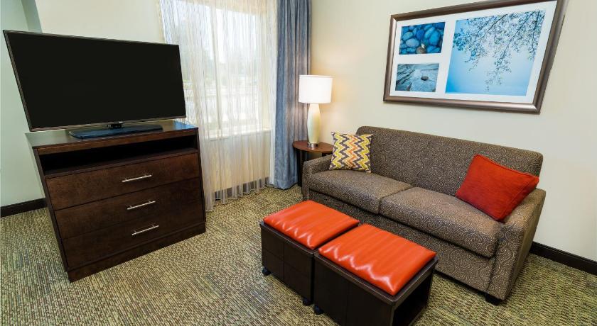 Staybridge Suites Newark-Fremont