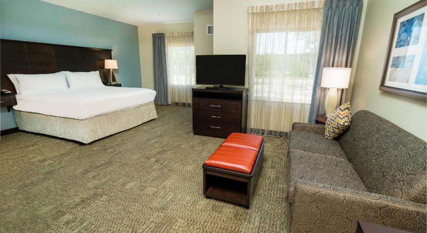 Staybridge Suites Newark-Fremont