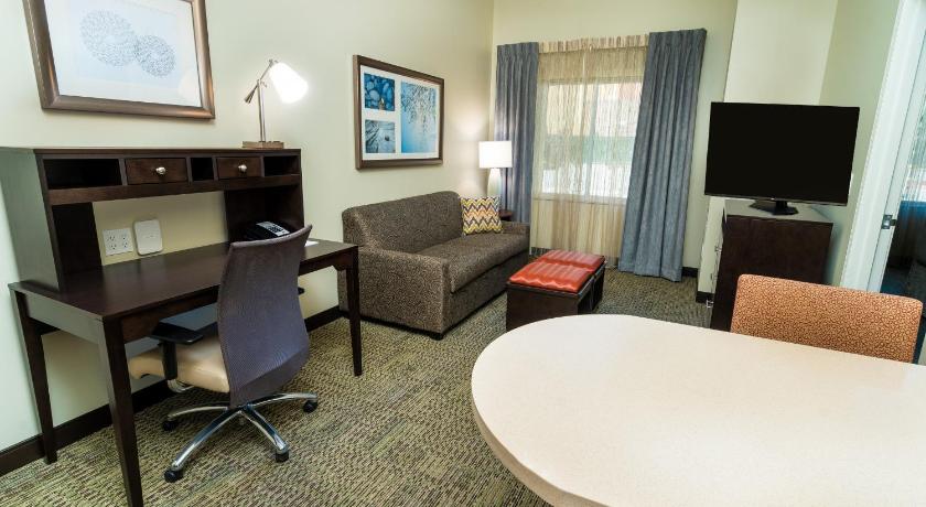 Staybridge Suites Newark-Fremont