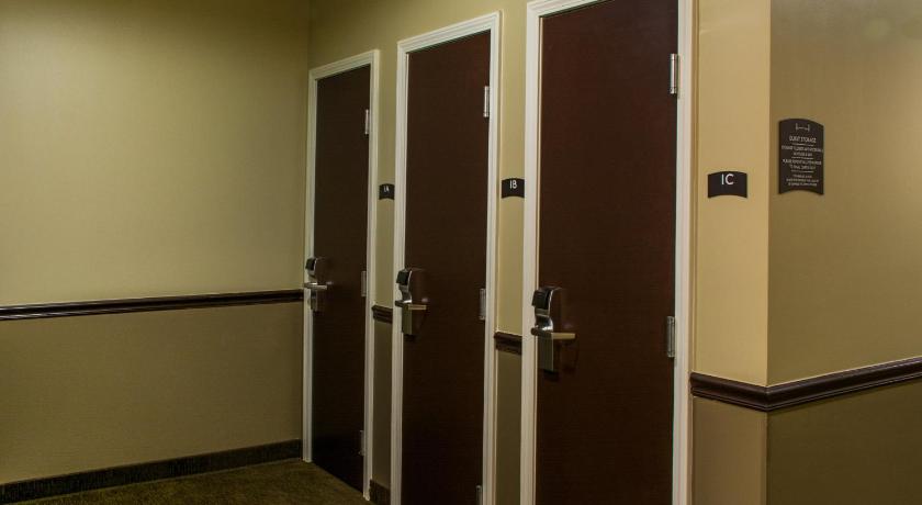 Staybridge Suites Schererville photo