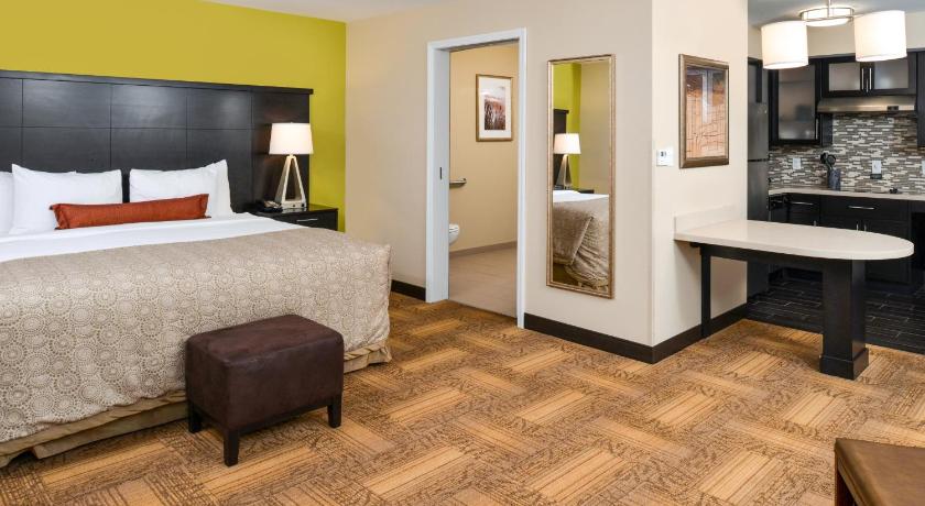 Staybridge Suites Merrillville