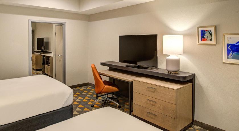 Holiday Inn Hotel & Suites Houston West - Katy Mills