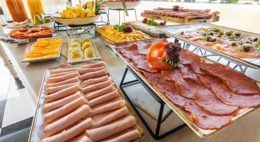 GHL Hotel Armeria Real