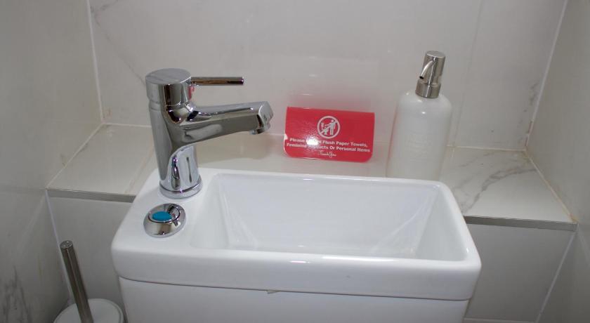 Umbrella Properties London Woolwich photo