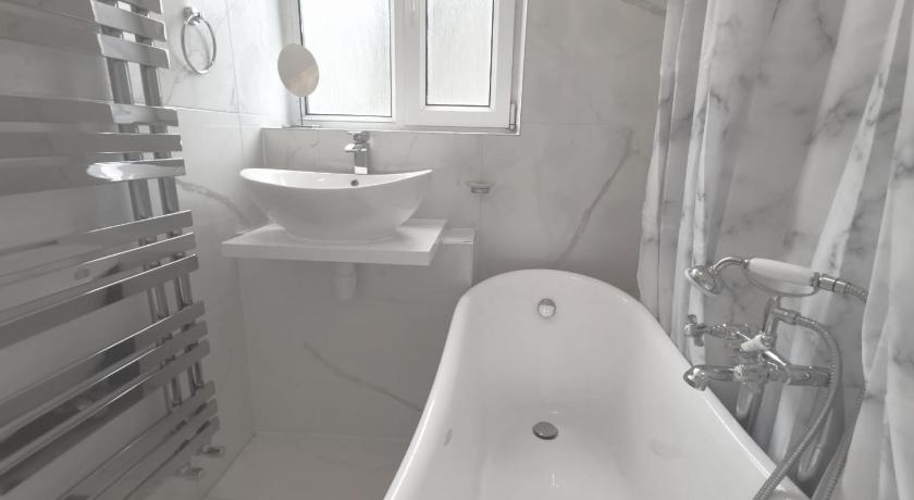 Umbrella Properties London Woolwich — Hotel in London