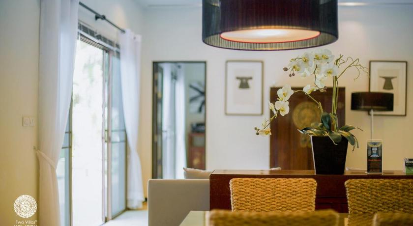One Bedroom Oriental Villa Nai Harn photo