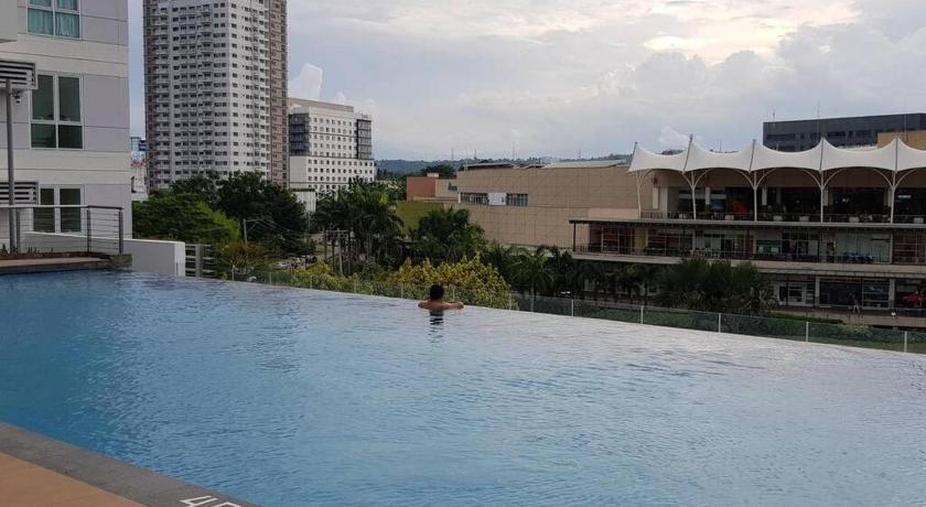 LustraAbreeza 1 Bed Apartment Free WIFI photo