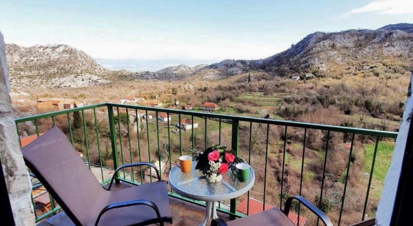 Apartments "Old house Pajovic" photo