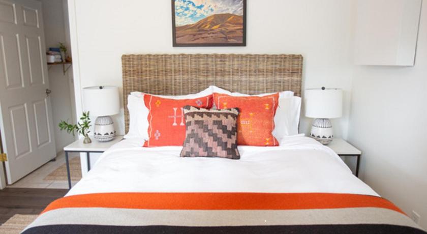 RubyJune Inn photo