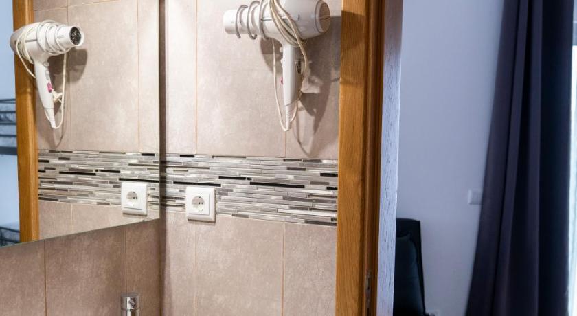 Image of Family Suite 6