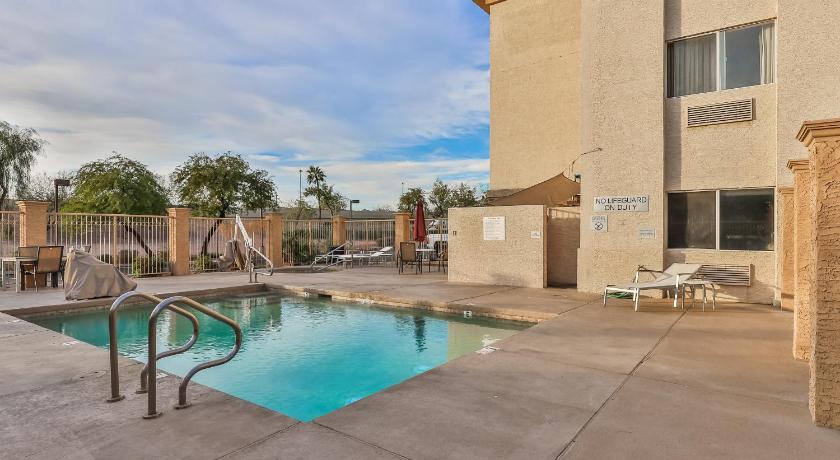 Country Inn & Suites by Radisson, Chandler, AZ