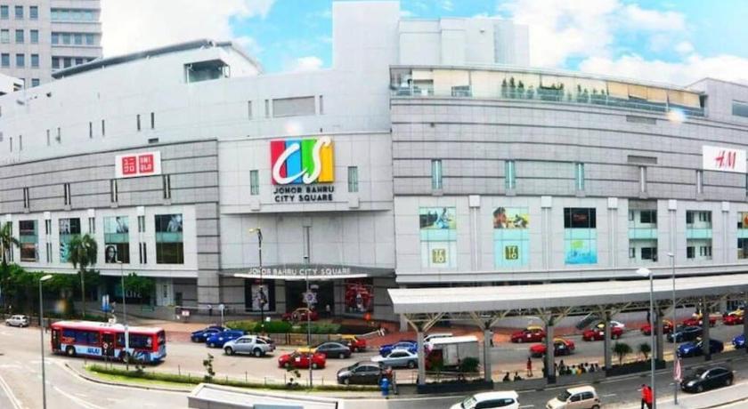 CozyStudio #1-3pax Paradigm Mall, Legoland photo