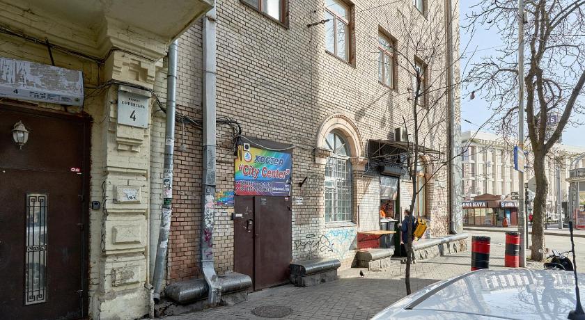 Студія з видом на Маидан Незалежності photo