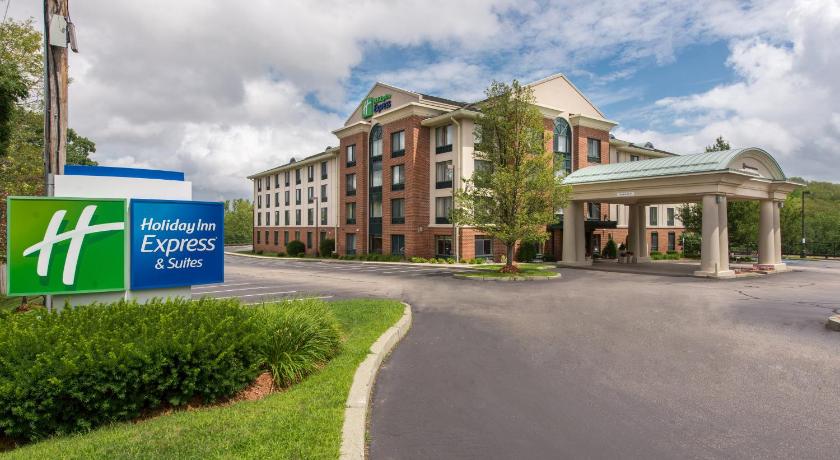 Holiday Inn Express Hotel & Suites Auburn photo