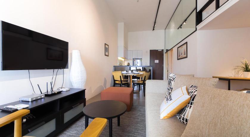 Establishment Bangsar By Sleepy Bear — Hotel in Kuala Lumpur