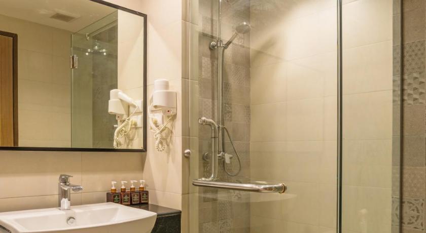 Image of Pool Access Grand Deluxe Room 13