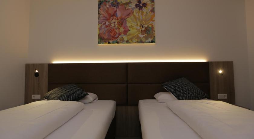 Galeria Airport Hotel photo