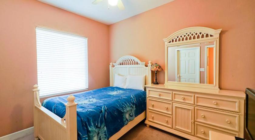 Tidewater Beach Resort photo