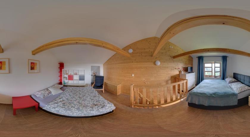 Image of One-Bedroom Apartment 6