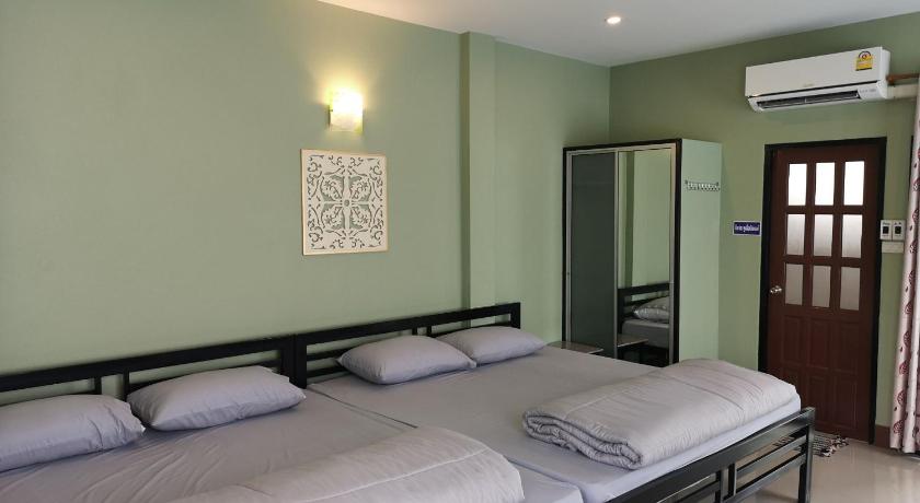 Image of Superior Quadruple Room 1