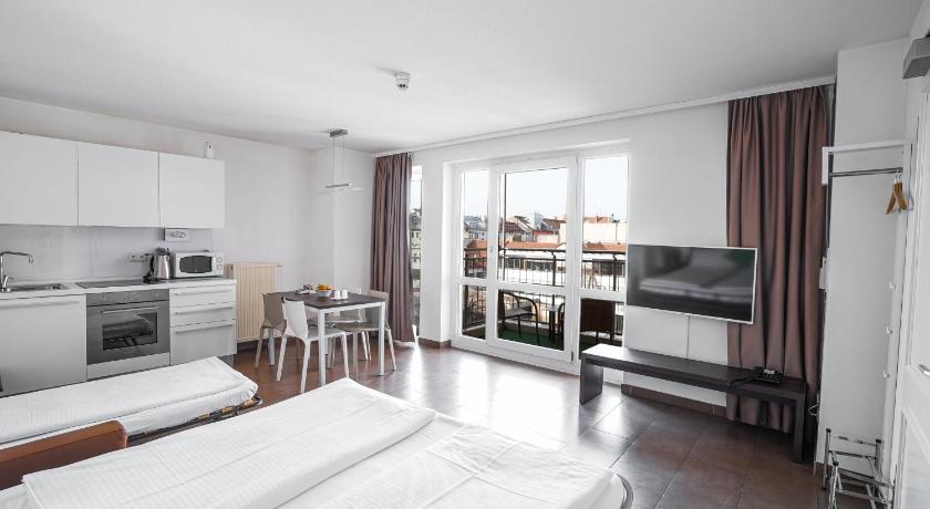 Bayer 39 S Boardinghouse Und Hotel Munich 2021 Updated Prices Deals