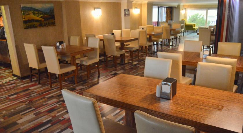 Comfort Life Hotel - image 10