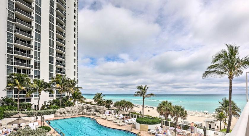 Sunny Isles Beach High Rise with Beach and Pool Access — Hotel in Miami Beach (FL)