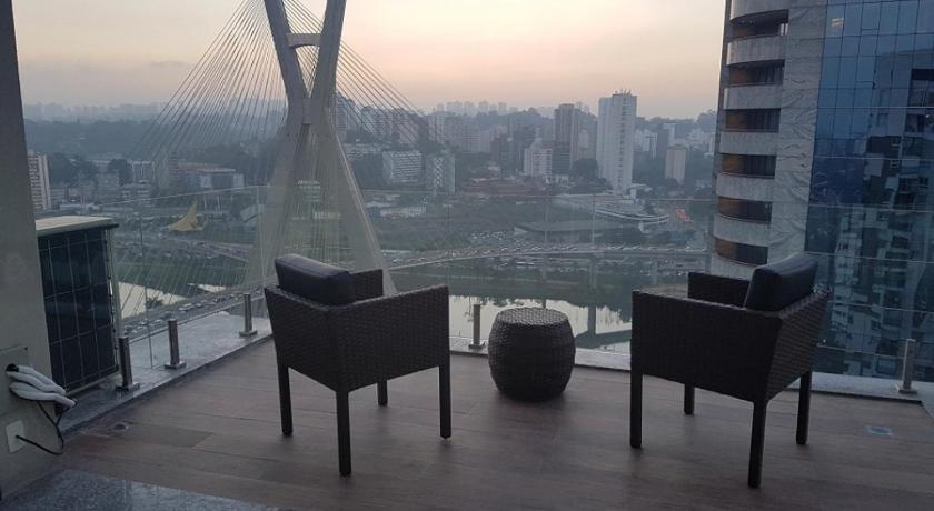 Geo Berrini Apartment — Hotel in São Paulo