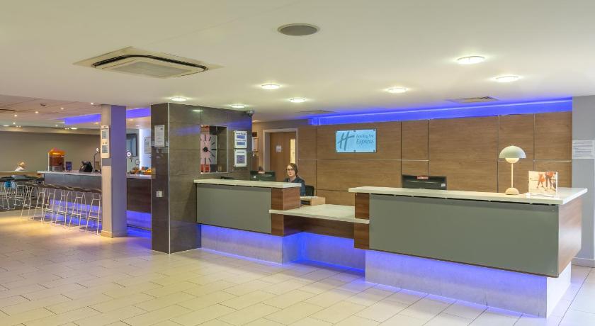 Holiday Inn Express Kettering Corby