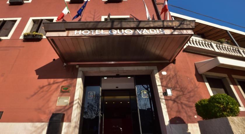 Hotel Quo Vadis