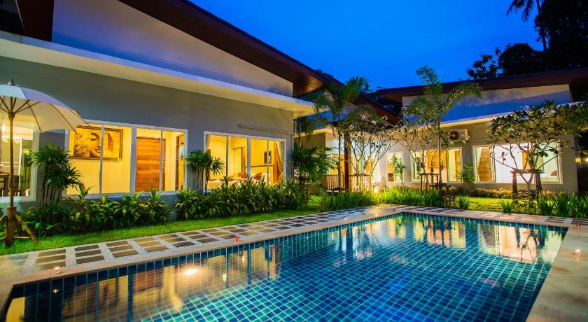 Image of 6 Bedroom Villa 4