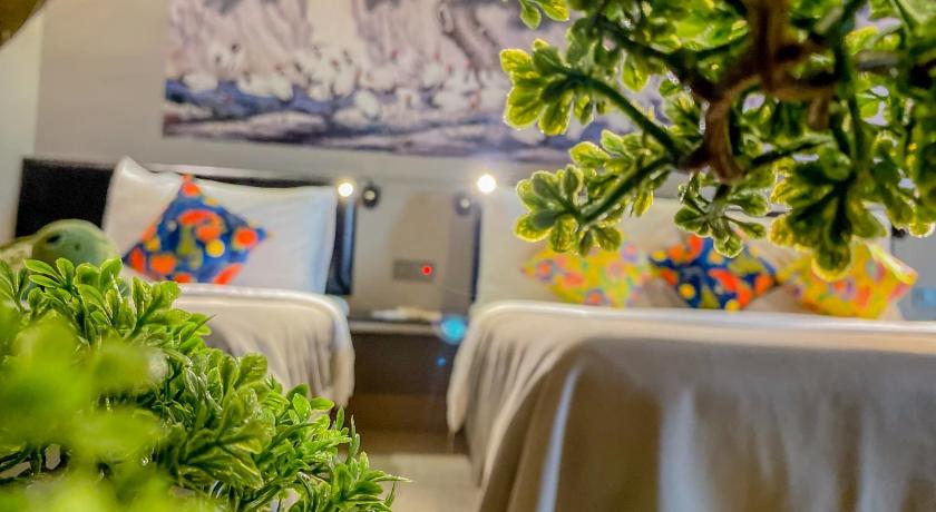 รูปของเฟรนส์ แอนด์ แฟมิลี สำหรับ 3 คน (Friends and Family Triple Room) 16