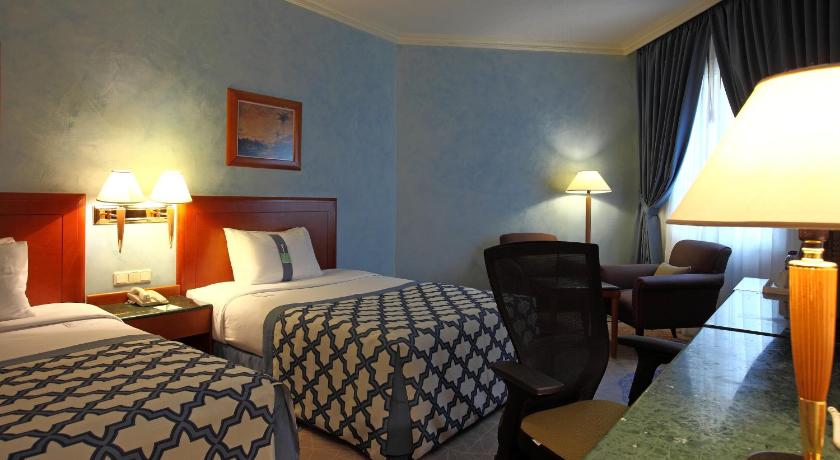 Holiday Inn Al Khobar photo