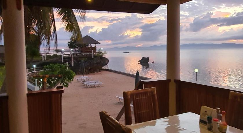 宿务 Tauig Beach Resort 2星级 酒店 餐厅