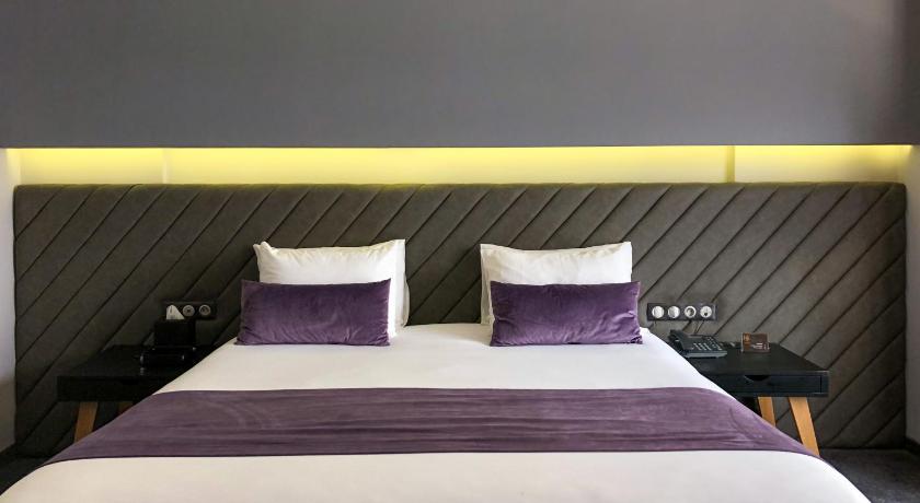 Image of Superior Room 4