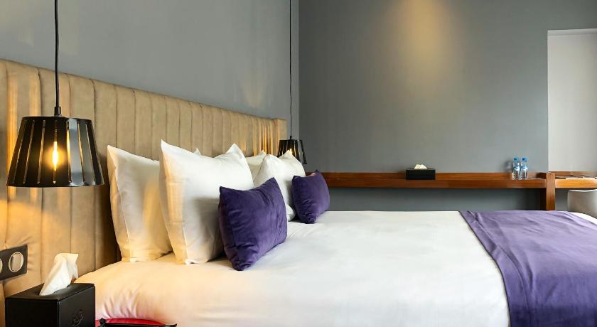 Image of Deluxe Room 4