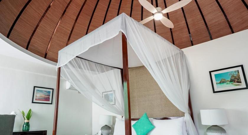 Weekends El Nido Beach Resort – El Nido, WI