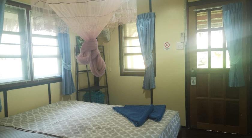 Image of Bungalow with Air Condition 8
