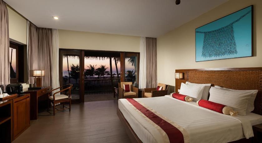 Image of Gold Villa with Sea View 8